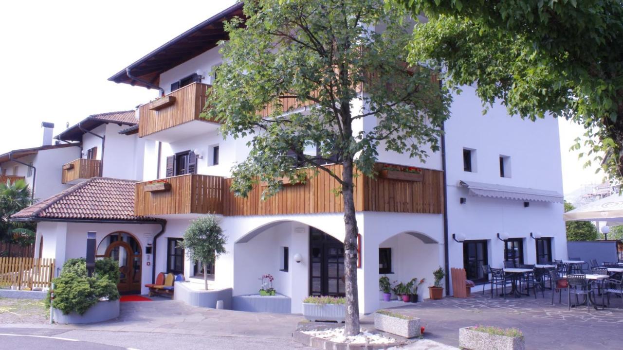 Hotel Zur Muehle Ora / Auer Zewnętrze zdjęcie
